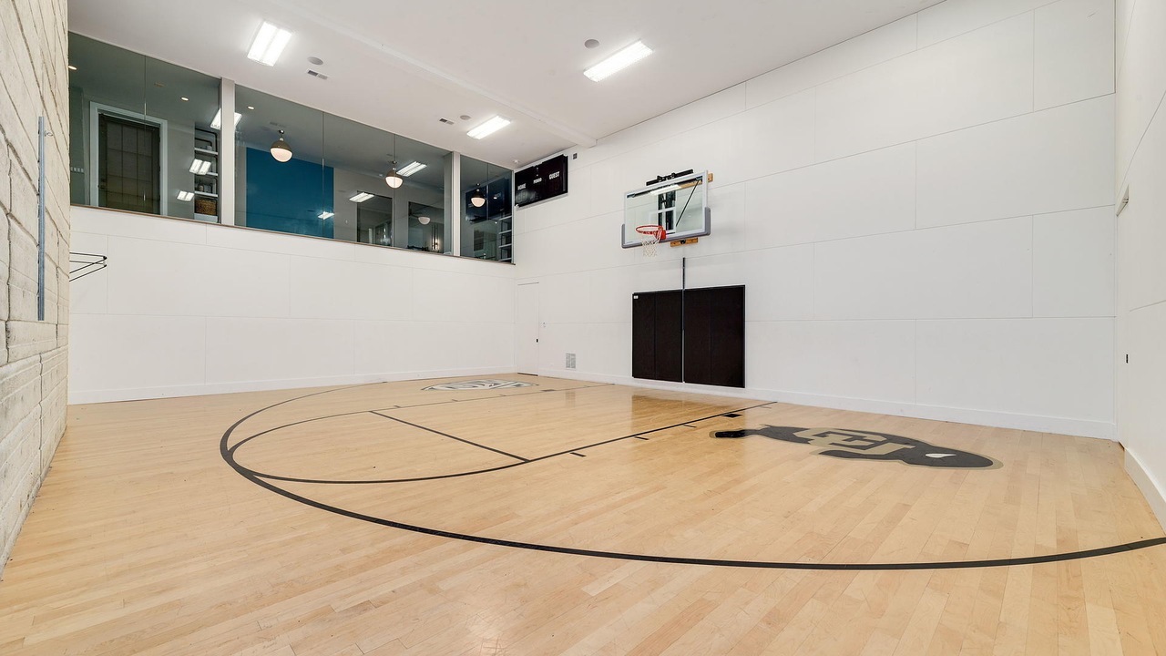 Indoor Sports Court - Acoustics